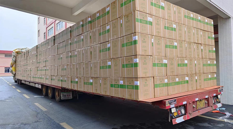 場(chǎng)面壯觀！國(guó)內(nèi)某知名品牌客戶2000臺(tái)波輪洗衣機(jī)高效裝柜完畢